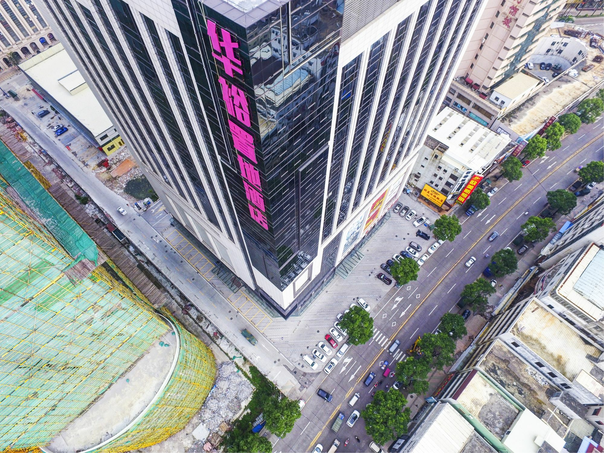 Zhongshan Guzhen Huayu Landmark Hotel Exteriör bild